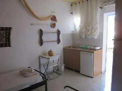 Vickys شقة فندقية 3*