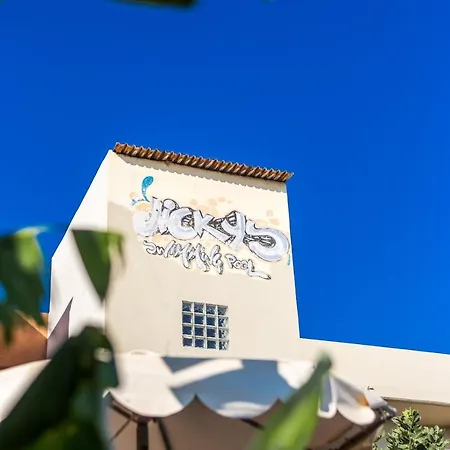 아파트호텔 Vickys Faliraki Rhodes City