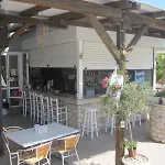 Vickys -