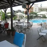Vickys -