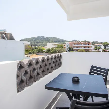 Vickys 3* Faliraki