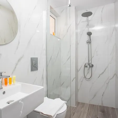 Aparthotel Vickys -