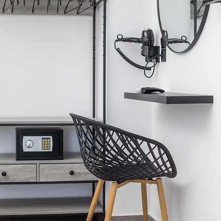 Lägenhetshotell Vickys 3*