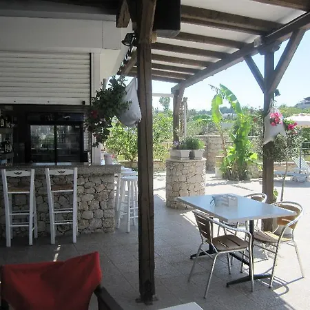 Vickys - Aparthotel
