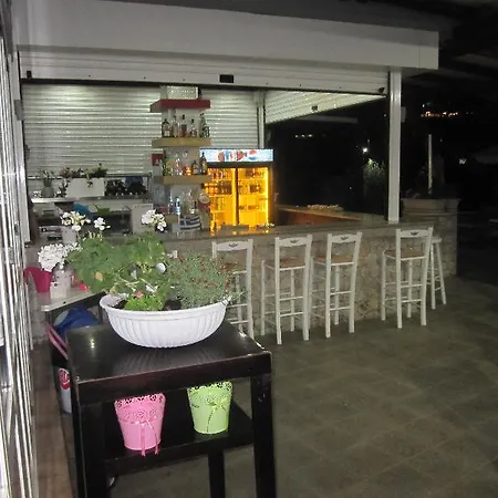 Vickys Lägenhetshotell Faliraki