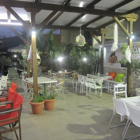 Vickys Apartmanhotel Faliráki