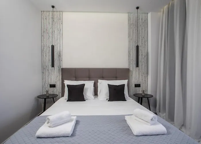 Vickys Aparthotel Faliraki